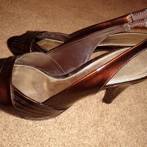 Antonio Melani open toe heels - Picture 3 of 3